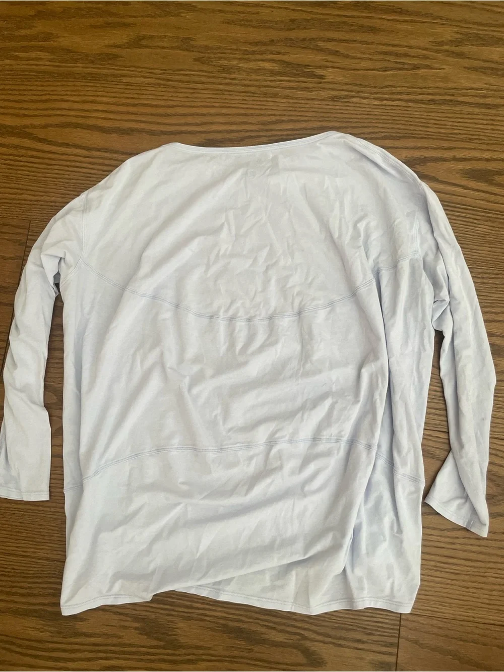 Lululemon back in action long sleeve LS top T shirt